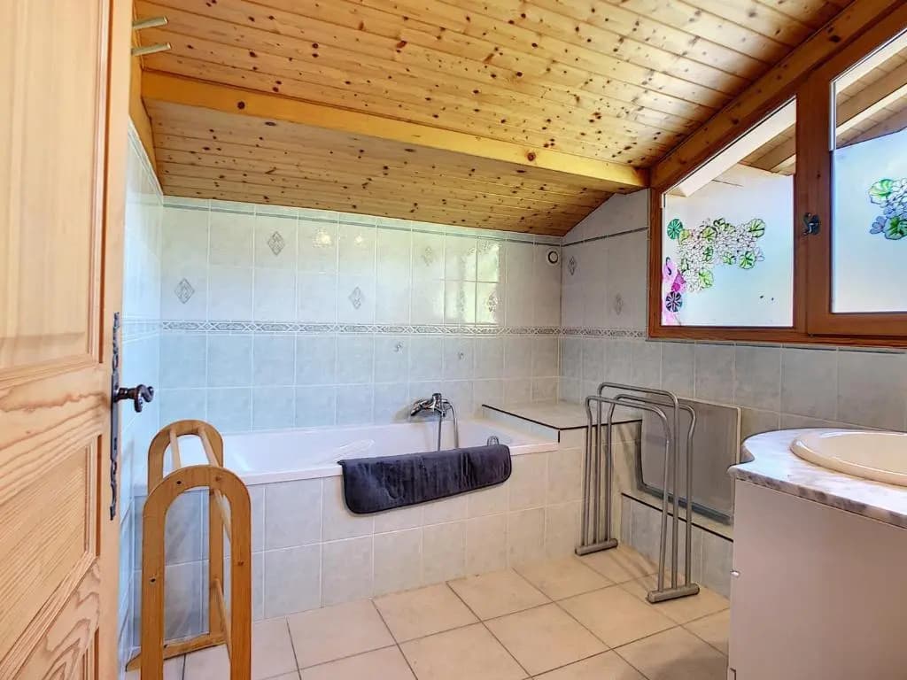 Chalet Les Gets, 5 pièces, 8 personnes - FR-1-454-61 - Miniature 7