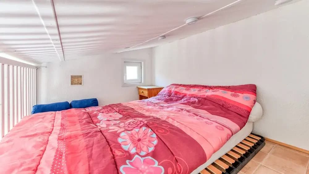 Modern Stay by the Beach - Photo 3