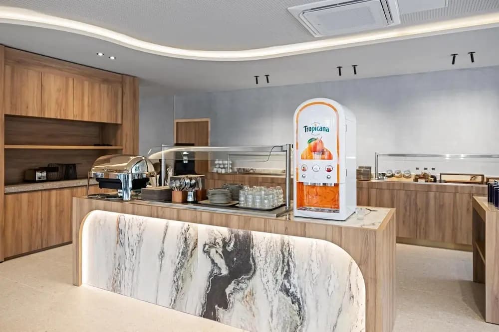 Campanile PRIME - Smart Lyon Chaponost - Photo 2