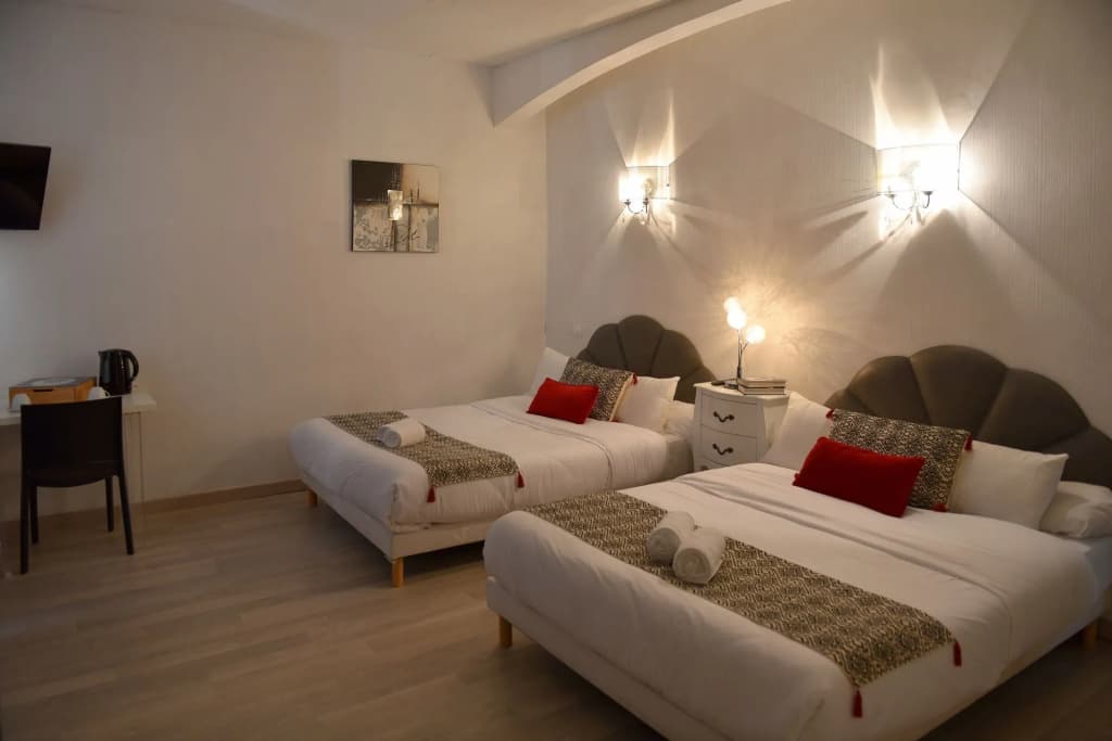 Hotel Du Palais Bastia Centre - Photo 3