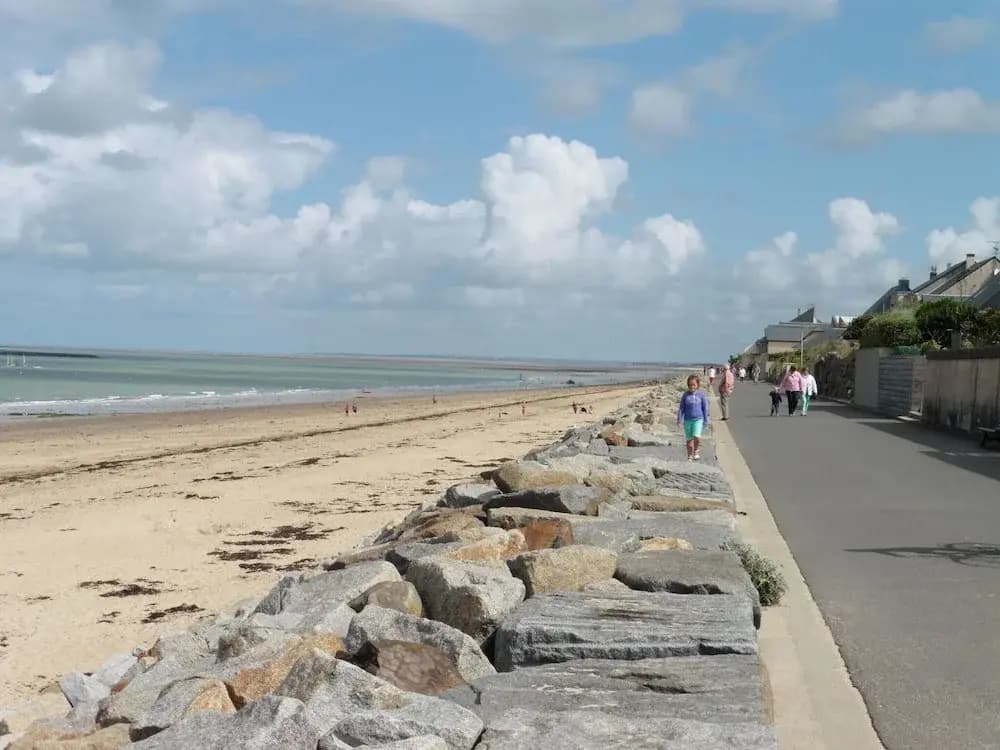 Charming Holiday Home, in the Heart of the bay of Mont St. Michel - Miniature 8