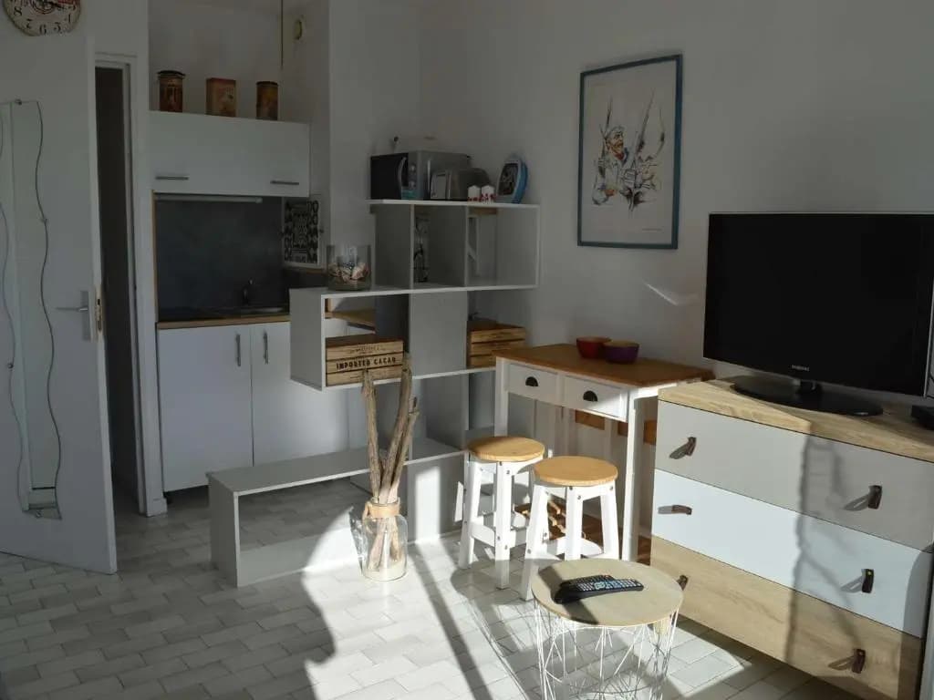 Appartement Port Camargue, 1 pièce, 4 personnes - FR-1-250-161 - Photo 2