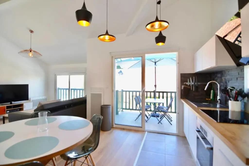 Coco Elaura Charming Duplex Apartment - 2 bedrooms - City center - WIFI - Photo 2