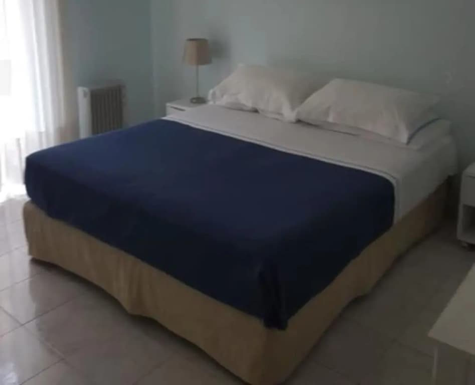 Center Flat - Photo 1