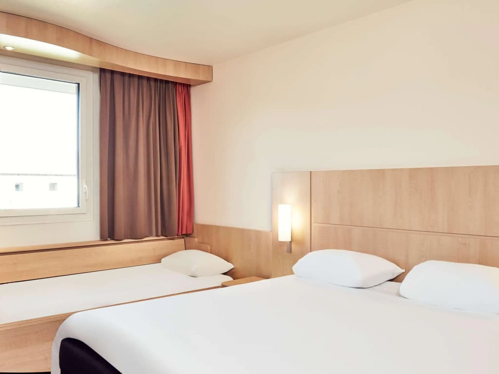Ibis Aix en Provence Hotel - Photo 3