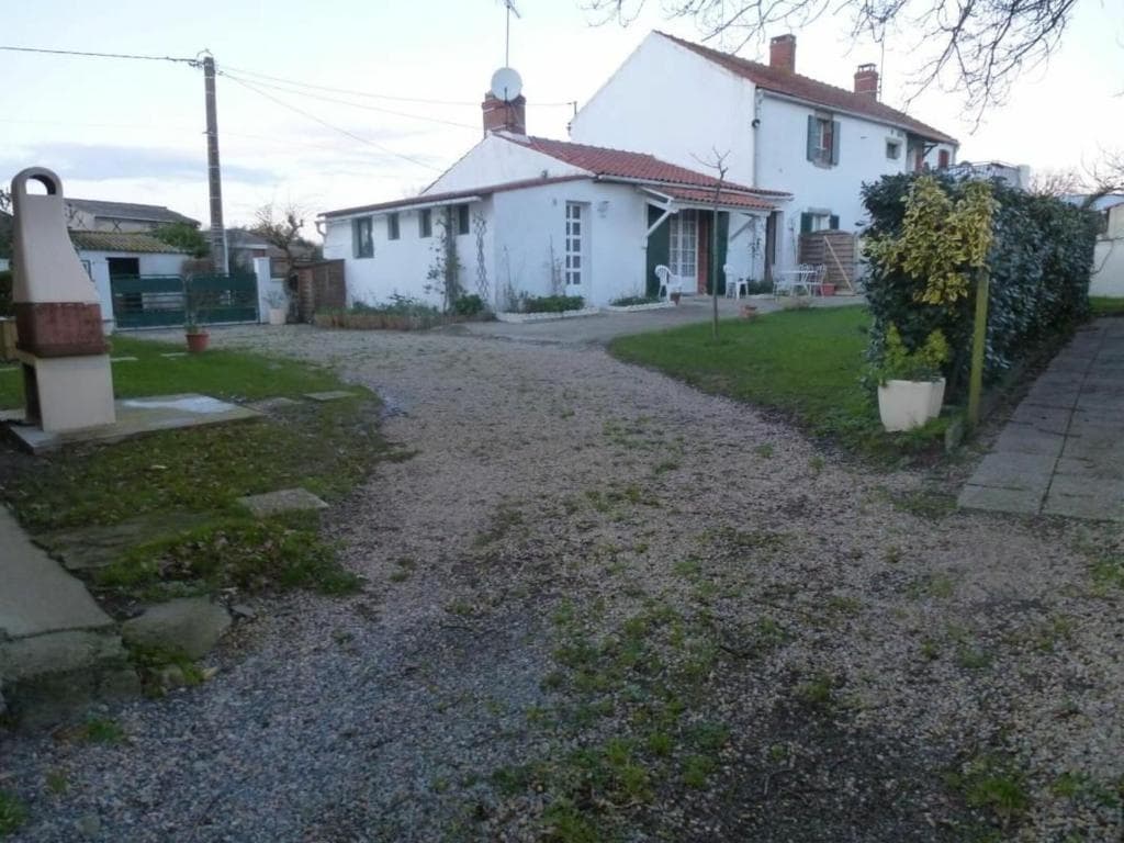 Gîte Saint-Julien-des-Landes, 2 pièces, 3 personnes - FR-1-426-336 - Miniature 7
