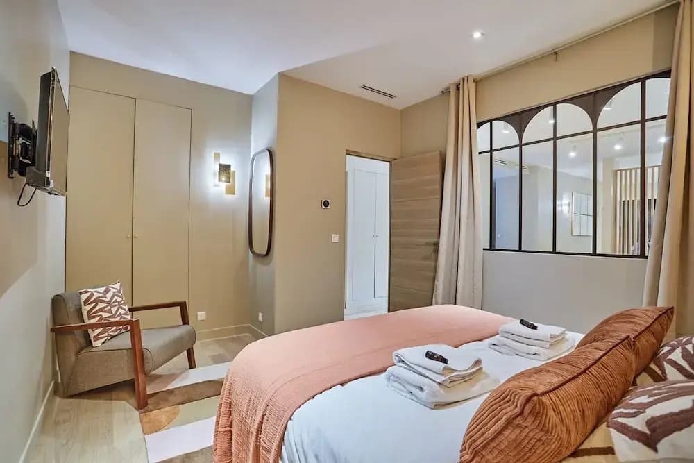 Sublim Apartment 3 Bedrooms Center of Paris - Photo 3