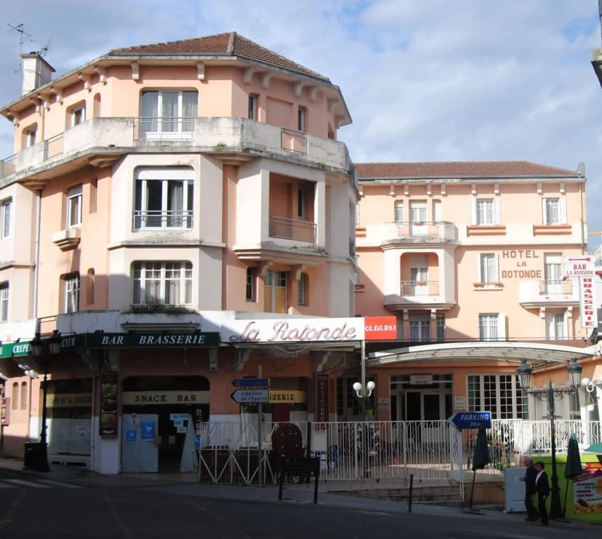 Hôtel La Rotonde - Photo 1
