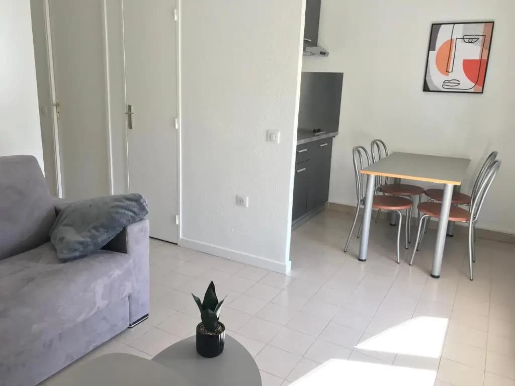 Beach Cannes Bungalows - Photo 4