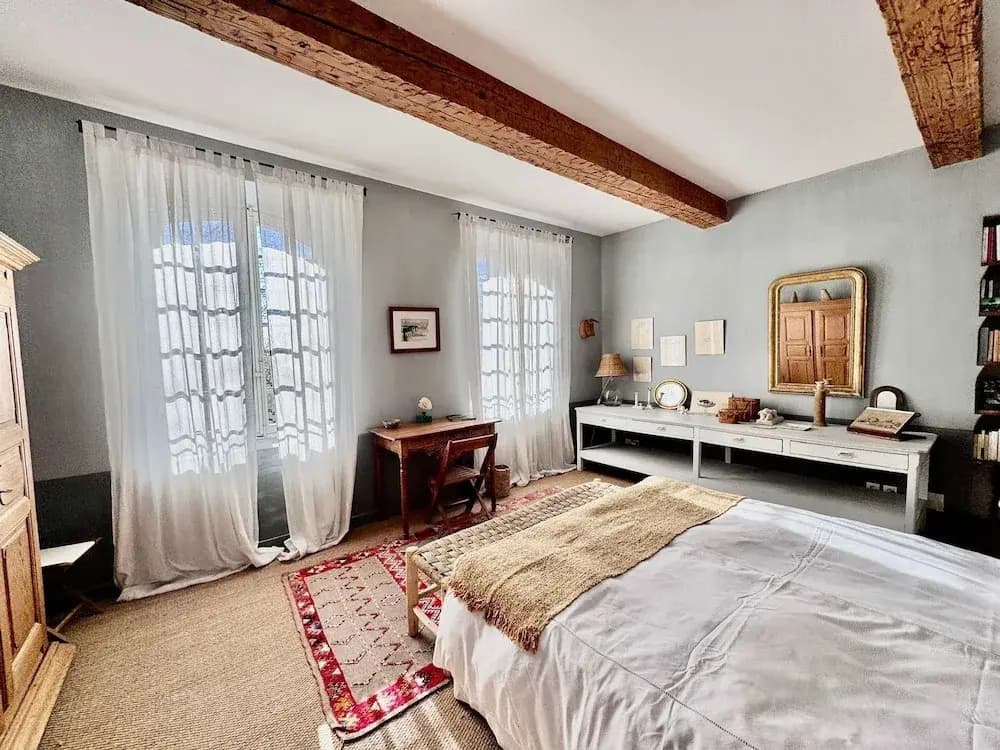 New Bastide Couronne d Aix Luxury in Aix-en-provence A Sophisticated Retreat for Families and Friends - Photo 3