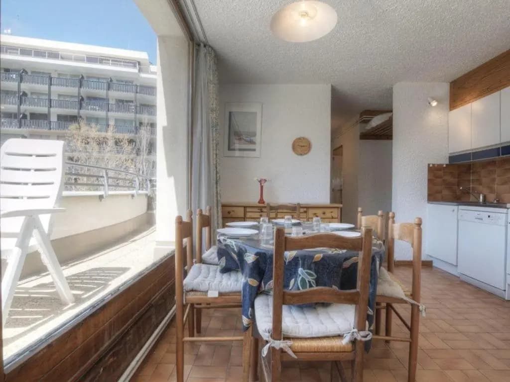 Appartement Saint-Chaffrey , 2 pièces, 6 personnes - FR-1-330E-28 - Photo 1