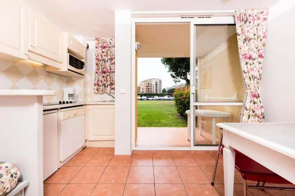 Résidence Les Rives de Cannes Mandelieu*** - Maeva Particuliers - 2 Pièces 5 Personnes Prestige 122168 - Photo 2