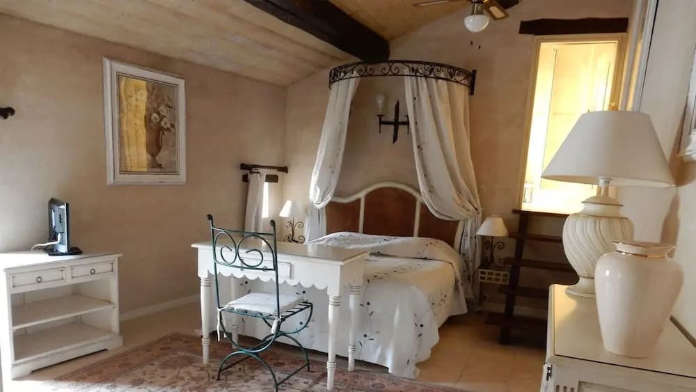 Château des Estubiers - Photo 3