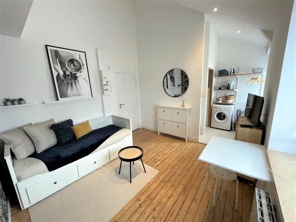Studio proche hyper-centre avenue Jean Jaurès Reims - Photo 2