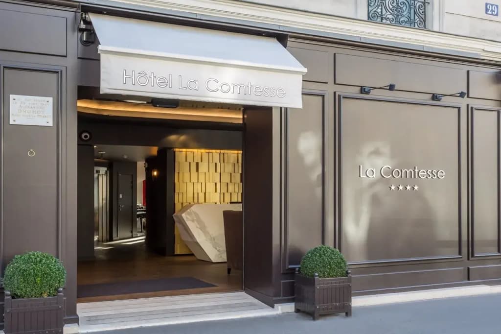 Hôtel La Comtesse - Photo 1