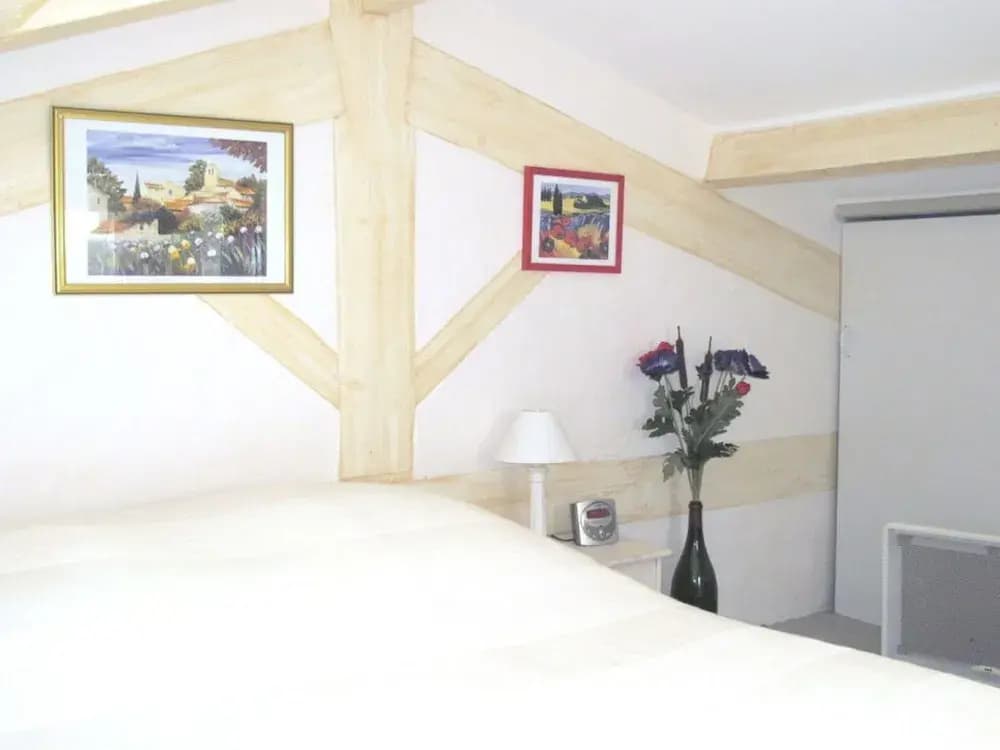 Cosy Holiday Home Near Town Centre - Photo 2
