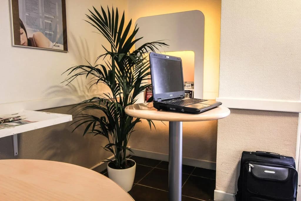 ibis budget Chateaudun - Miniature 6