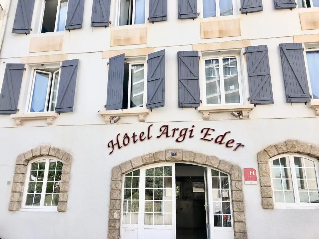Hotel Argi Eder - Photo 1