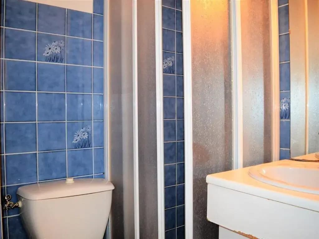 Appartement Le Lavandou, 1 pièce, 4 personnes - FR-1-251-230 - Miniature 7