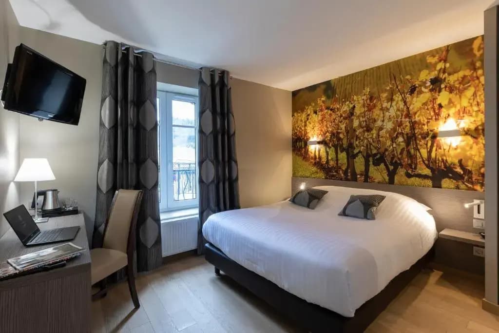 Auberge de Clochemerle – Spa & restaurant gastronomique - Miniature 6