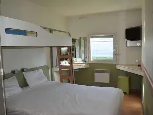 Ibis Budget Villeneuve Le Roi - Miniature 6