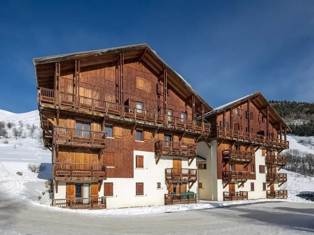 Apartment for 6 in Modane - Photo 1