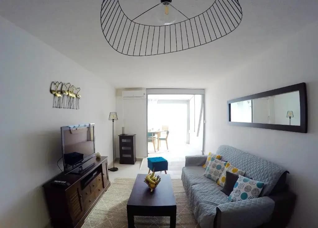Nouvelle annonce : Appartement rénové de 66m2 pleine vue mer! - Photo 4
