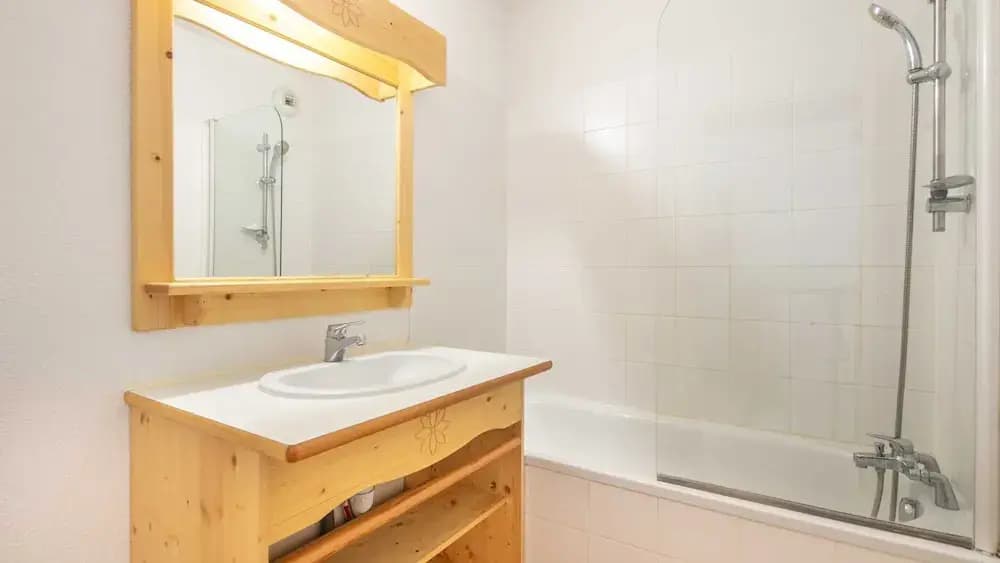 Apartment in Saint-sorlin Near Ski Resort - Miniature 7