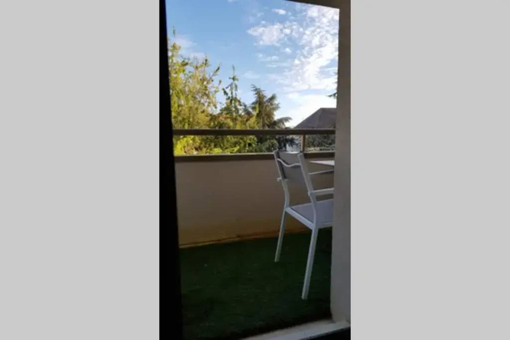Superbe studio de 30m2 proche de Paris - Miniature 6