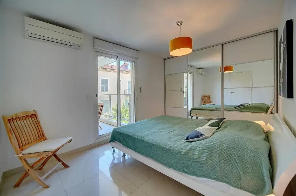 2 PIECES MODERNE AVEC TERRASSE ET PARKING A 3MN DES PLAGES !l- A1B230 - Photo 5
