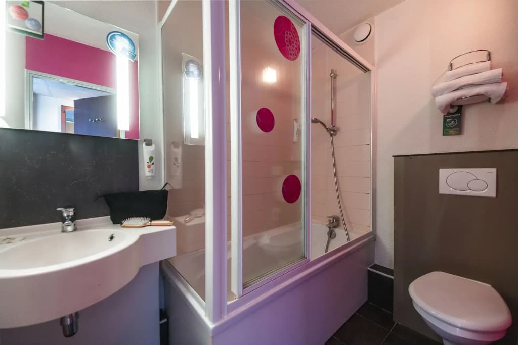 ibis Styles Bethune Bruay - Miniature 7