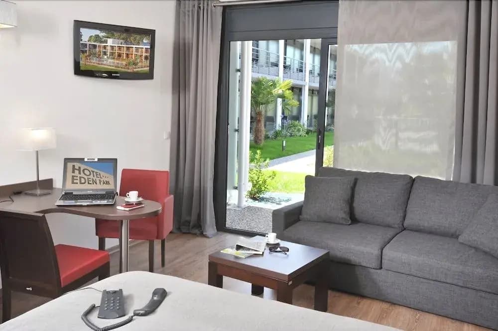 Hotel Eden Park - Photo 5