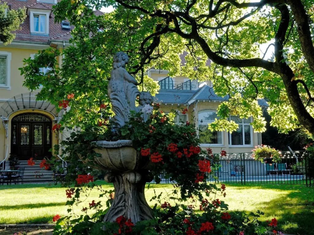 Hôtel Du Parc - Photo 1