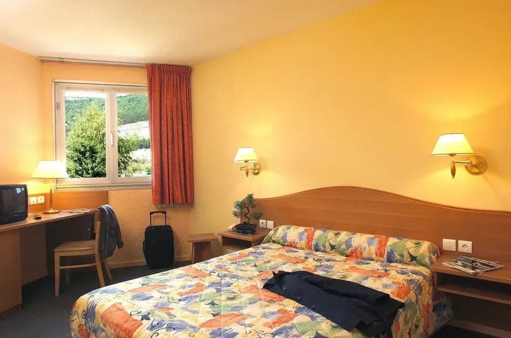 Logis Hotel L'Embarcadère - Photo 4