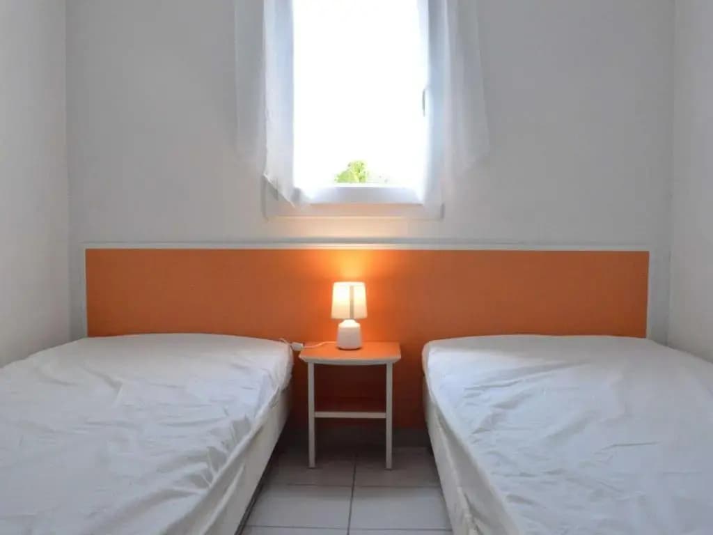 Maison Narbonne, 3 pièces, 5 personnes - FR-1-229B-38 - Photo 2