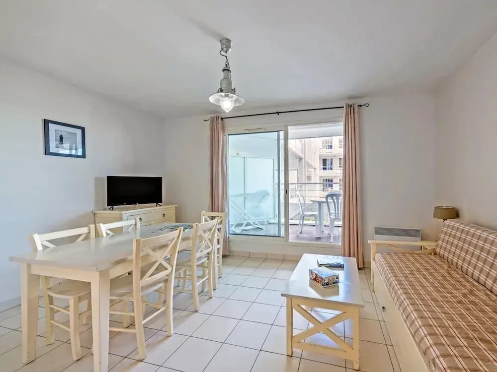 Apartment in France With Stunning Sea View - Photo 4