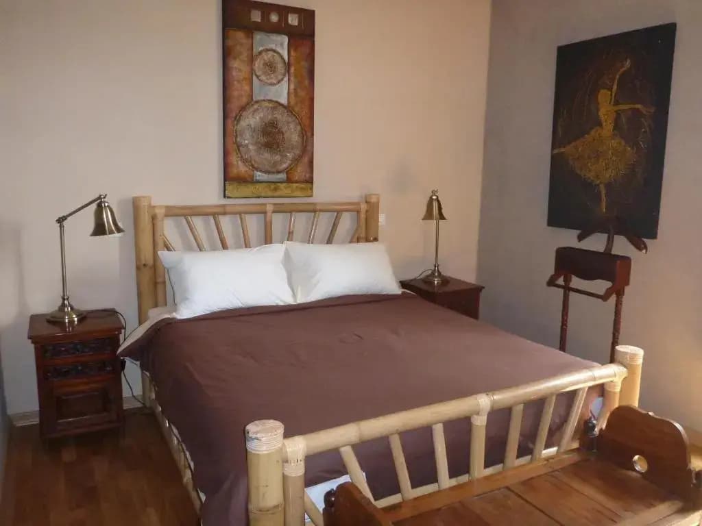Les Chambres du Clos des Capucins - Photo 2