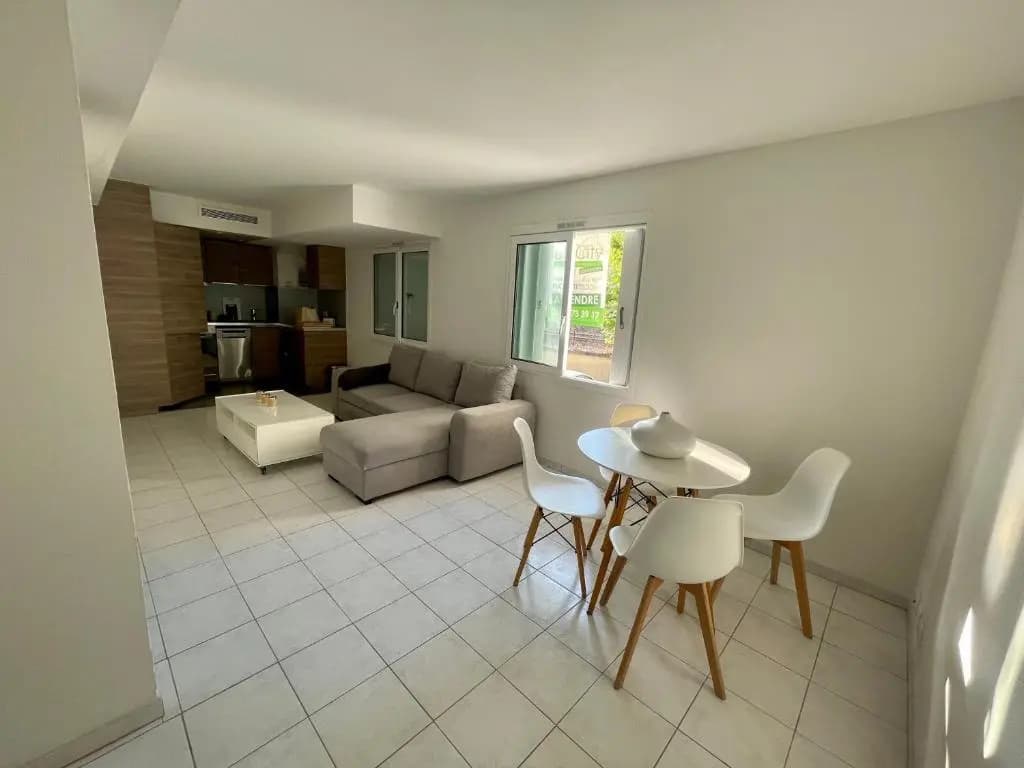 Appartement 47m2 à 100 m de la mer - Photo 1