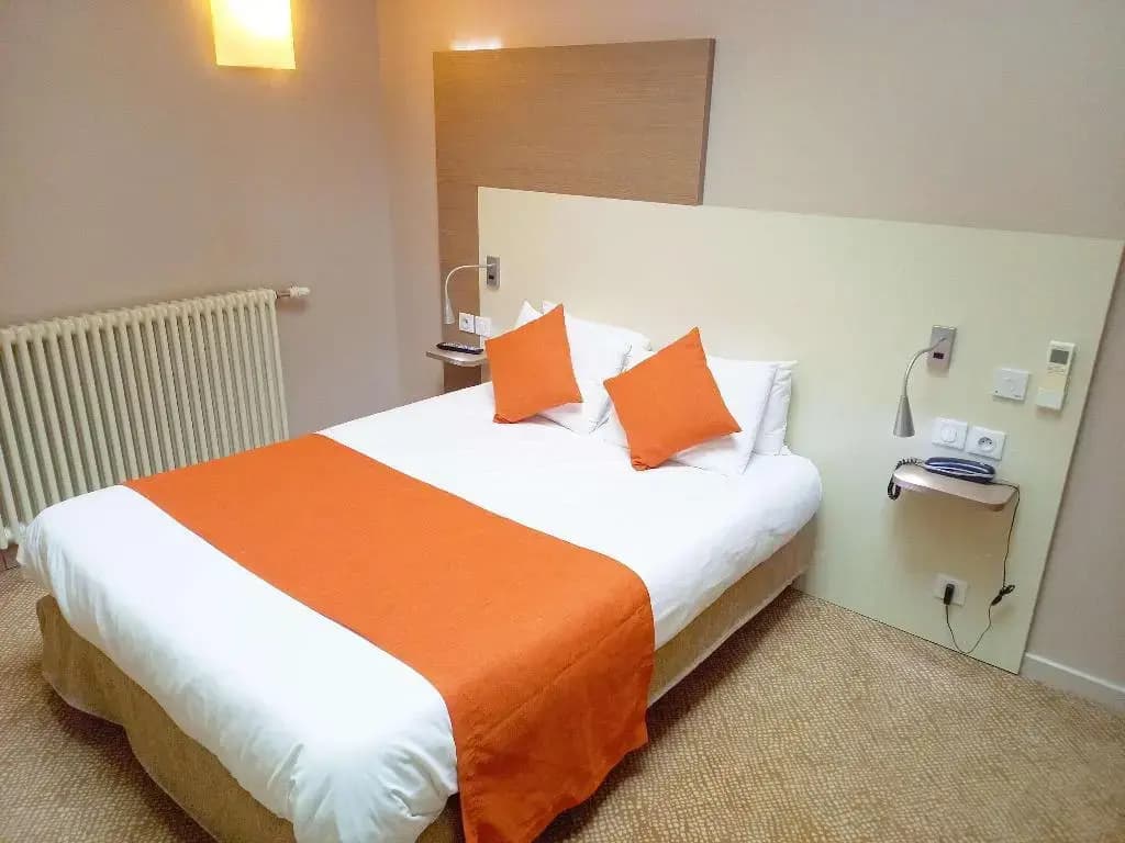 Kyriad Epinal Centre - Photo 2