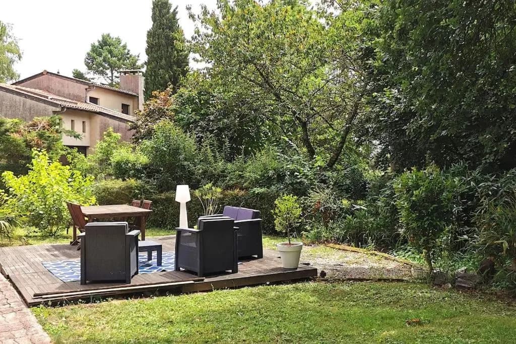 lieu convivial idéal pour des vacances en famille - Photo 2