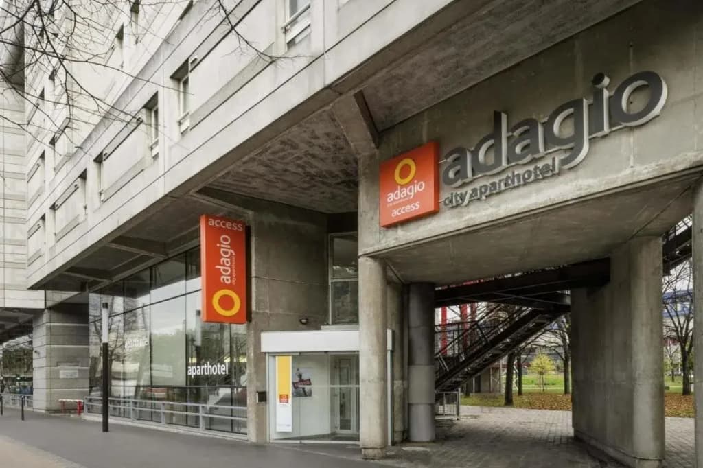 Aparthotel Adagio Access Paris La Villette - Photo 1
