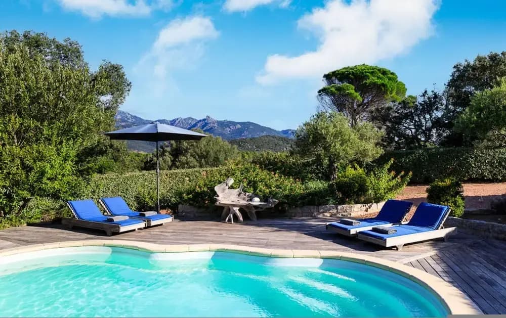 Villa Amelie With 2 Bedrooms and 2 Bathrooms - Photo 1