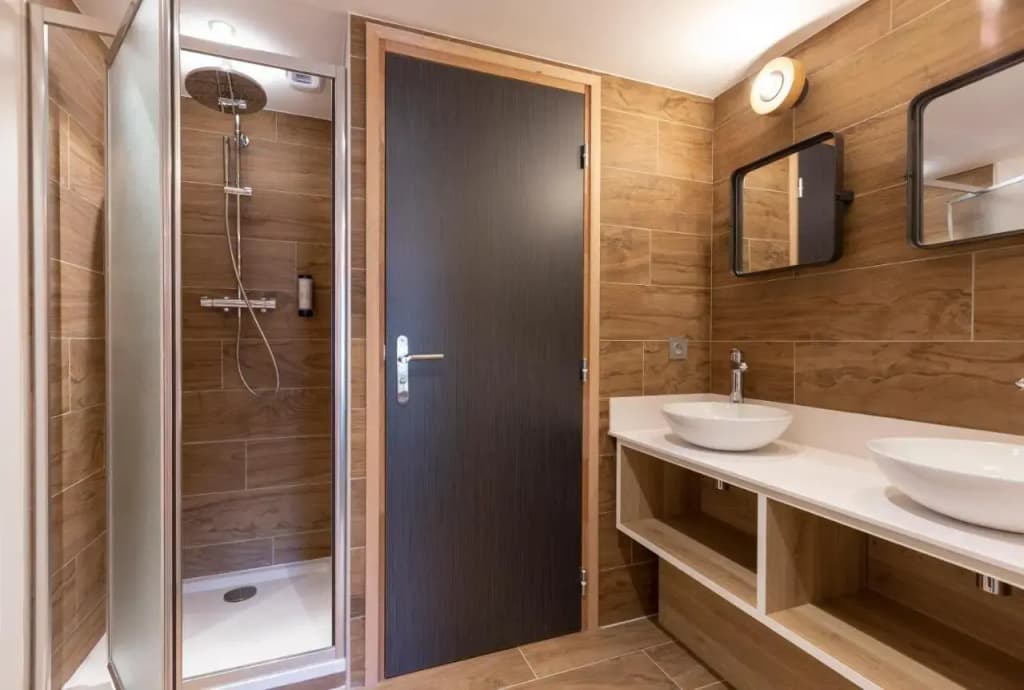 Hotel Base Camp Lodge - Bourg Saint Maurice - Miniature 8