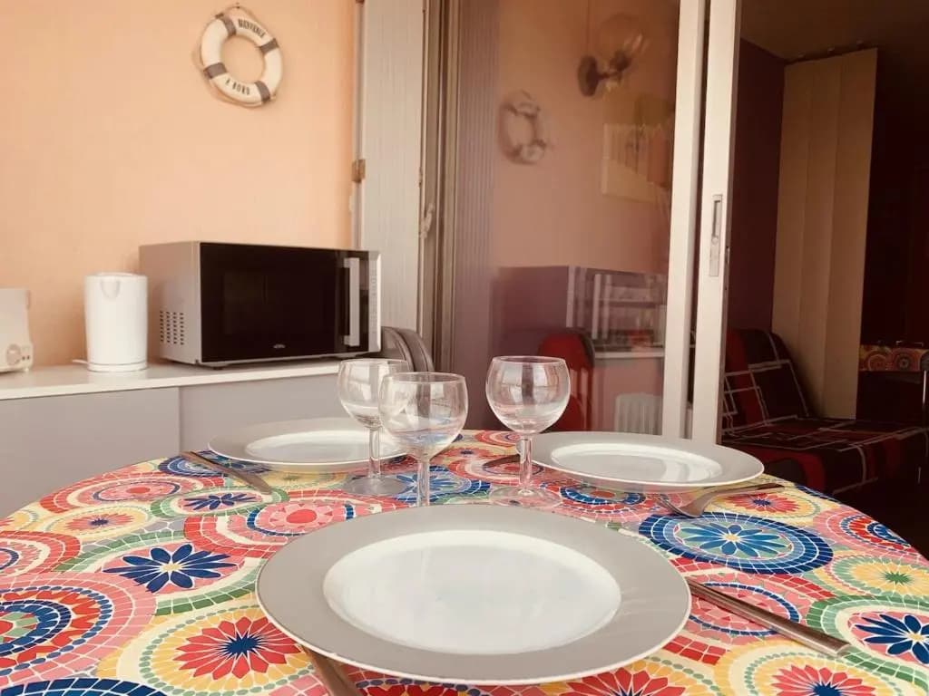 Charmant T2 Colore & Fonctionnel A 200M Des Plages - Photo 4