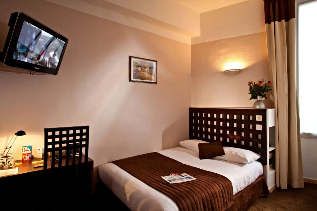 Best Western Le Comtadin - Photo 4