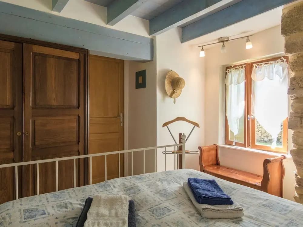 Farmhouse With Private Pool, Large Garden and Playground - Photo 3