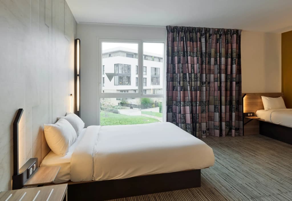 B&B HOTEL Versailles Rocquencourt - Photo 3