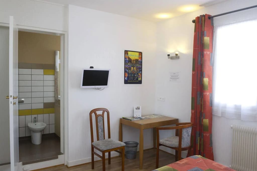 B&B Hotel Chaumont - Photo 5