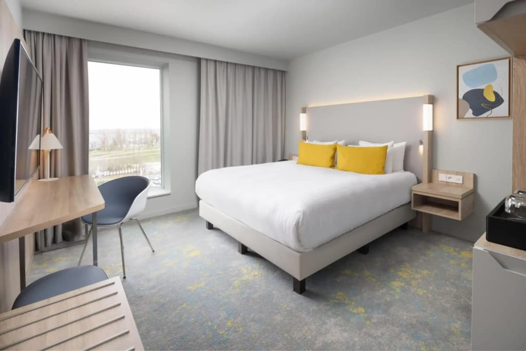 Courtyard by Marriott Paris Charles de Gaulle Central Airport - Photo 4