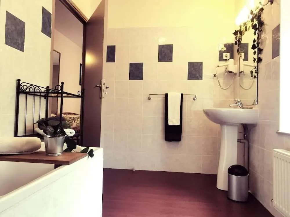 Auberge de Chanteuges - Miniature 7